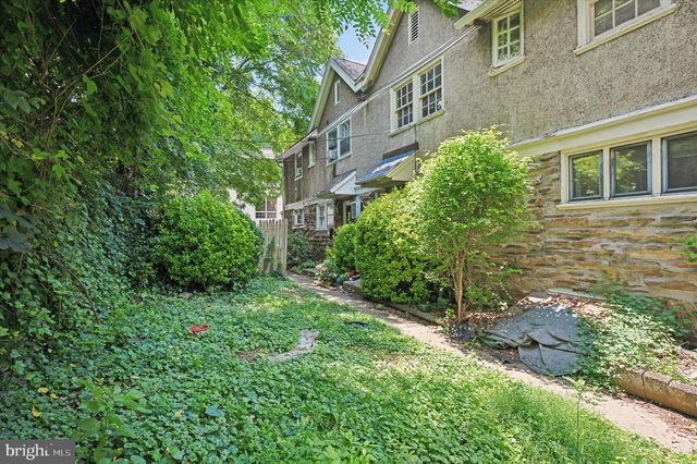 14 ROCK HILL RD, Bala Cynwyd, PA 19004