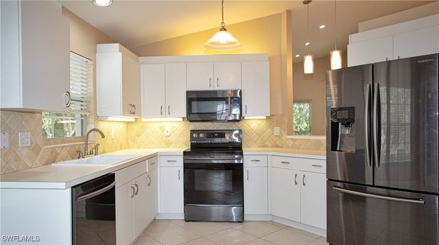 3765 Fieldstone BLVD 1304, Naples, FL 34109