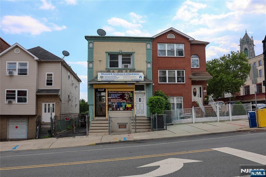 70 Park Avenue, Newark, NJ 07104