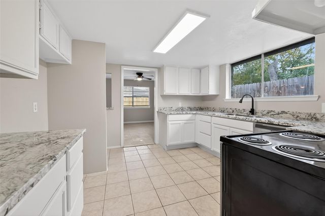 10510 Overview Drive, Sugar Land, TX 77498