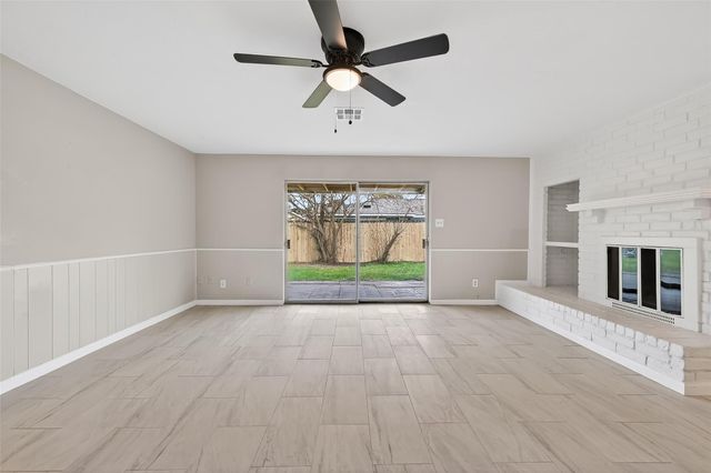 10510 Overview Drive, Sugar Land, TX 77498