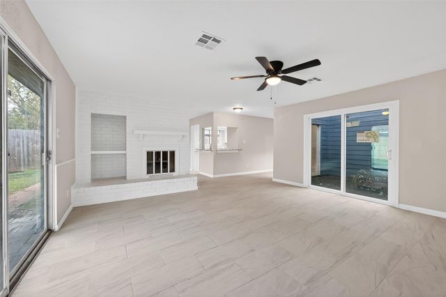 10510 Overview Drive, Sugar Land, TX 77498