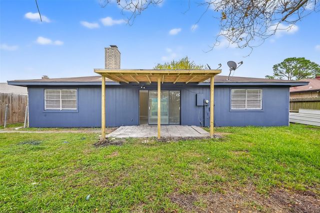 10510 Overview Drive, Sugar Land, TX 77498