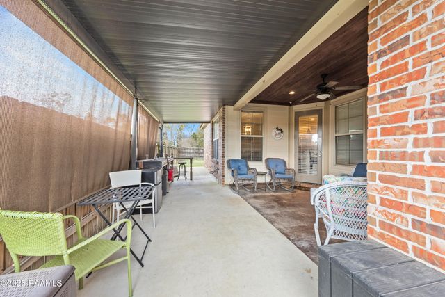 100 Pontchartrain Drive, Carencro, LA 70520