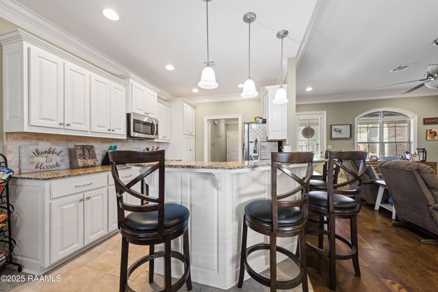 100 Pontchartrain Drive, Carencro, LA 70520