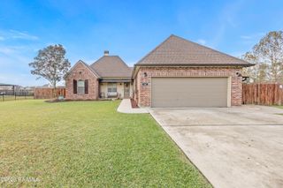 100 Pontchartrain Drive, Carencro, LA 70520