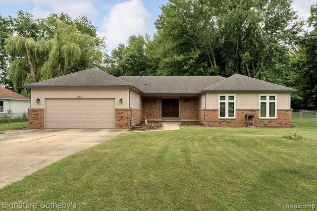 26820 Alray Street, Chesterfield, MI 48051