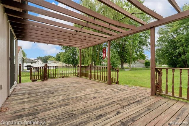 26820 Alray Street, Chesterfield, MI 48051