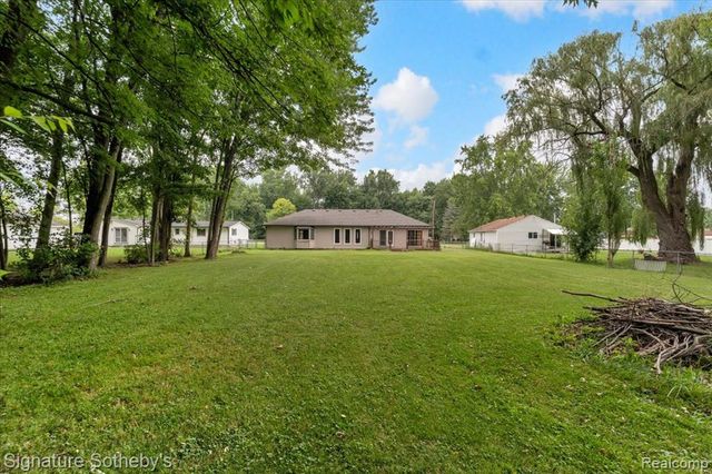 26820 Alray Street, Chesterfield, MI 48051