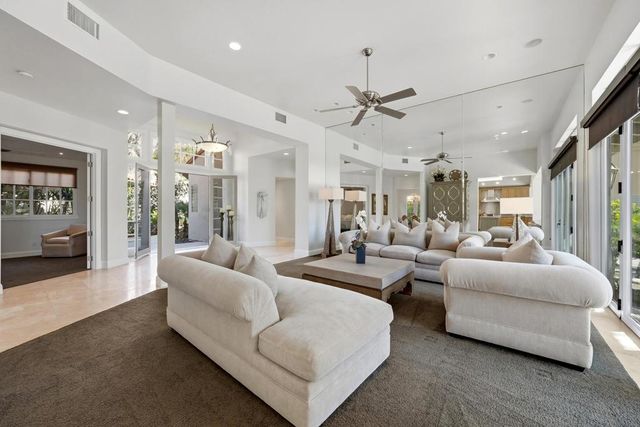 54310 Riviera, La Quinta, CA 92253