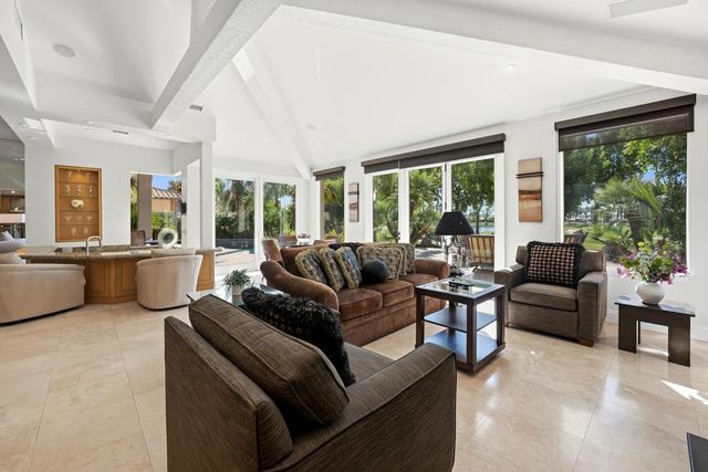 54310 Riviera, La Quinta, CA 92253