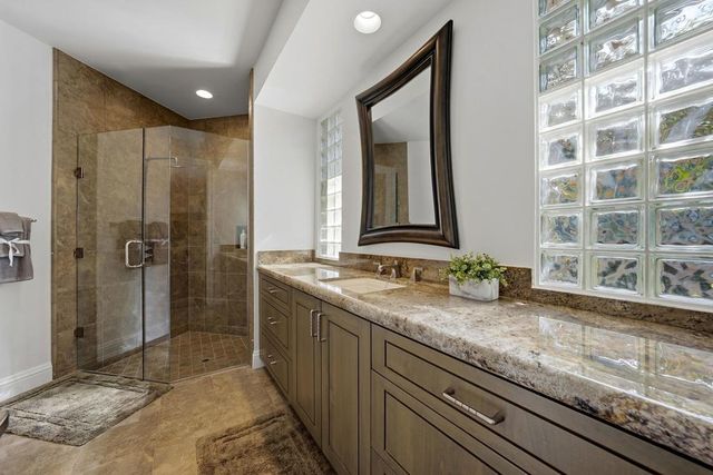 54310 Riviera, La Quinta, CA 92253
