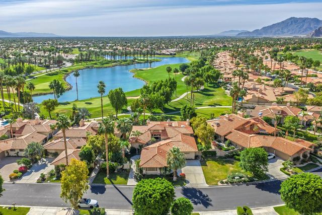 54310 Riviera, La Quinta, CA 92253