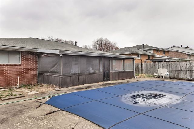 605 Short St, Hempfield Twp, PA 15601