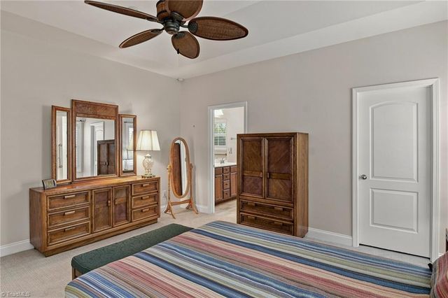 6246 Langdon Village Court, Clemmons, NC 27102