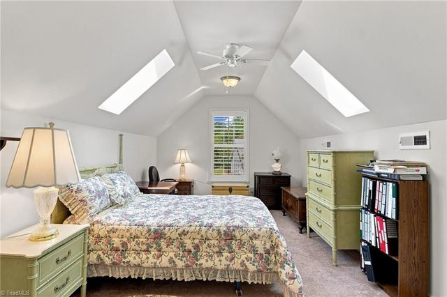 6246 Langdon Village Court, Clemmons, NC 27102