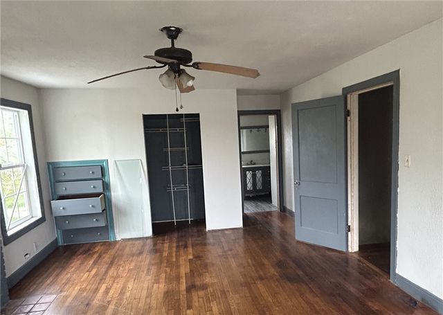 2515 Avenue C, Ingleside, TX 78362