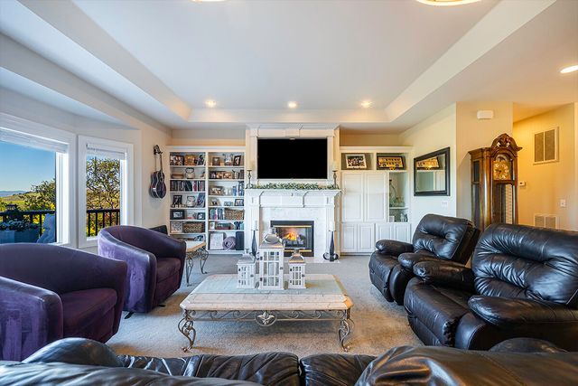 290 Harvard Place, Medford, OR 97504