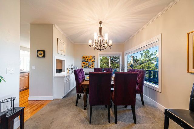 290 Harvard Place, Medford, OR 97504