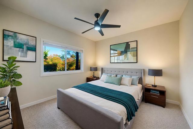 290 Harvard Place, Medford, OR 97504