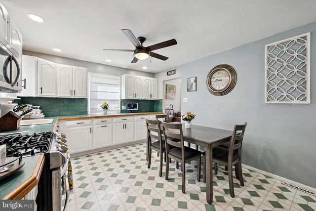 428 ARLINE AVE, Glendora, NJ 08029