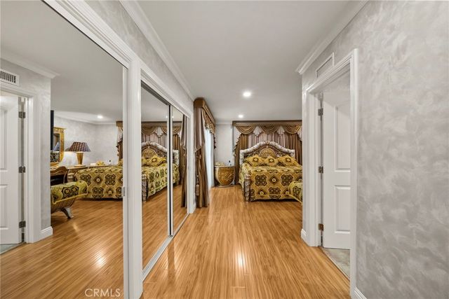 10544 Camarillo Street, Toluca Lake, CA 91602