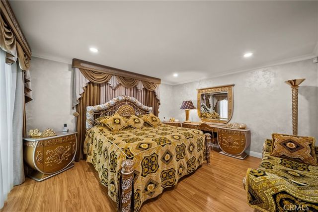10544 Camarillo Street, Toluca Lake, CA 91602