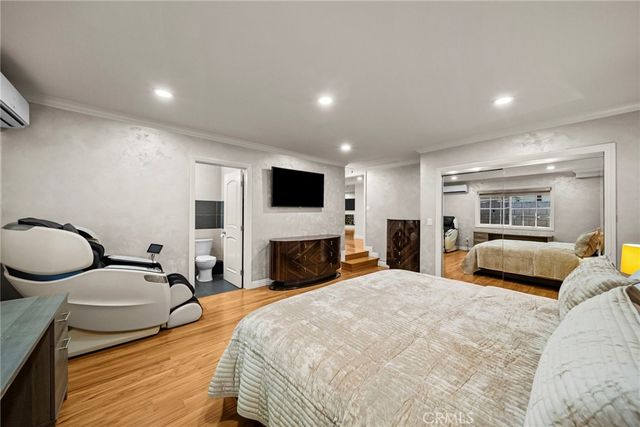 10544 Camarillo Street, Toluca Lake, CA 91602