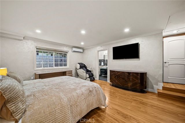 10544 Camarillo Street, Toluca Lake, CA 91602