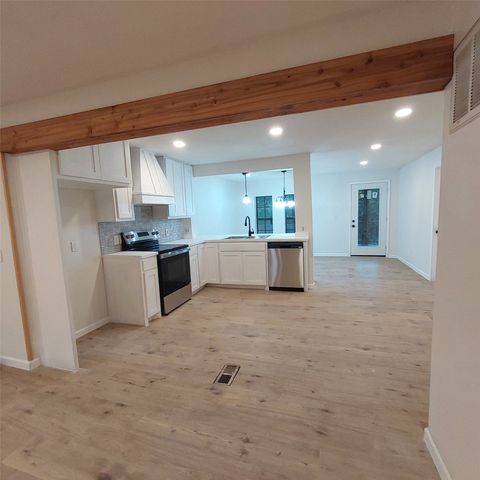 763 Cedar Oak Drive, Pottsboro, TX 75076