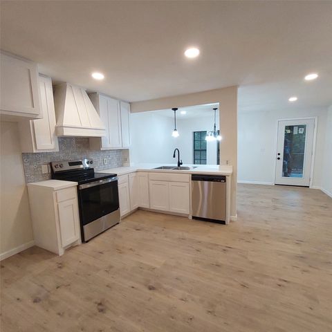 763 Cedar Oak Drive, Pottsboro, TX 75076