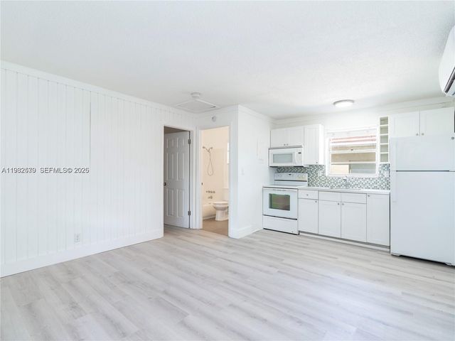 2020 Miami Road B, Fort Lauderdale, FL 33316