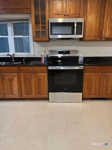 29 Hyatt Avenue, Norwalk, CT 06850