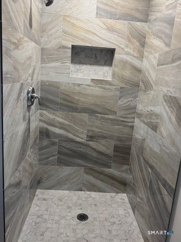 29 Hyatt Avenue, Norwalk, CT 06850