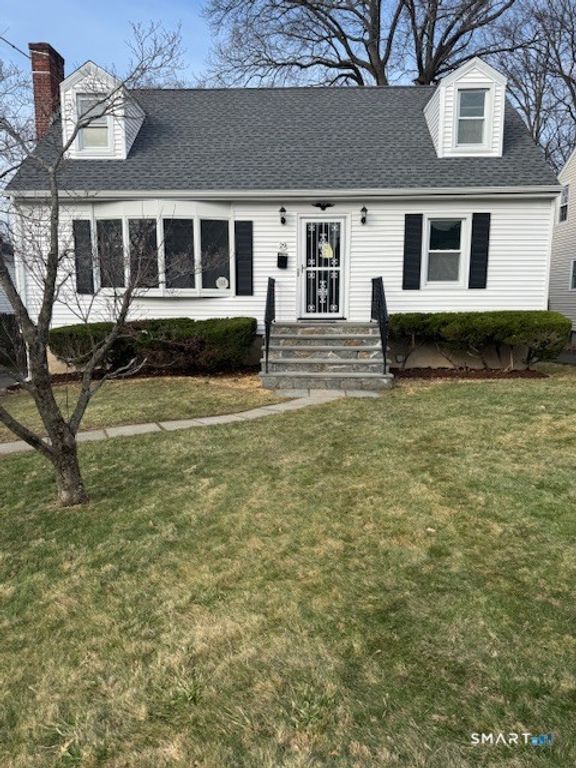 29 Hyatt Avenue, Norwalk, CT 06850