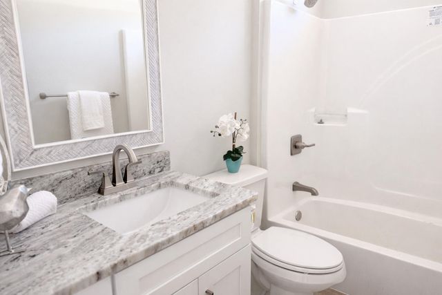 2162 Nina Street, Navarre, FL 32566