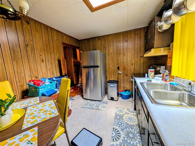 582 Lake Shore Lane, Narrowsburg, NY 12764