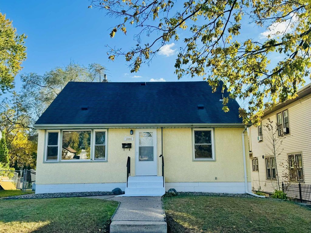 1086 Margaret Street, Saint Paul, MN 55106
