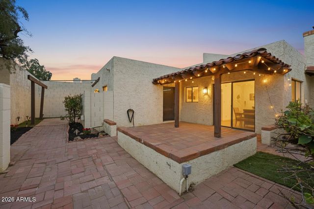 1301 W RIO SALADO Parkway 15, Mesa, AZ 85201