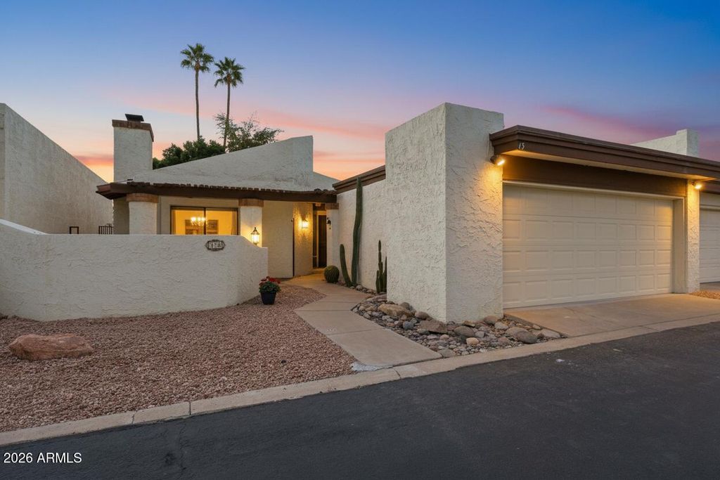 1301 W RIO SALADO Parkway 15, Mesa, AZ 85201