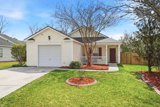 210 Waterford Lane, Summerville, SC 29483