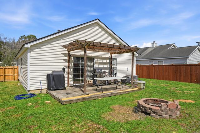 210 Waterford Lane, Summerville, SC 29483