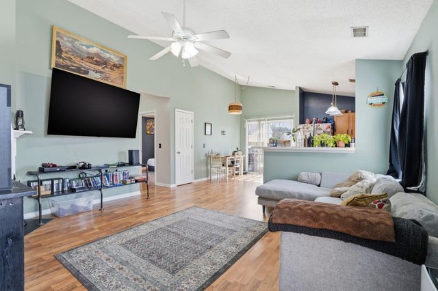 210 Waterford Lane, Summerville, SC 29483