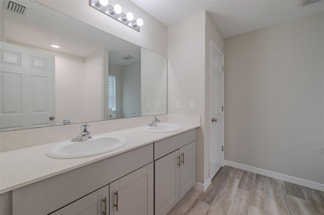 14606 BRUMBY RIDGE AVENUE, Lithia, FL 33547