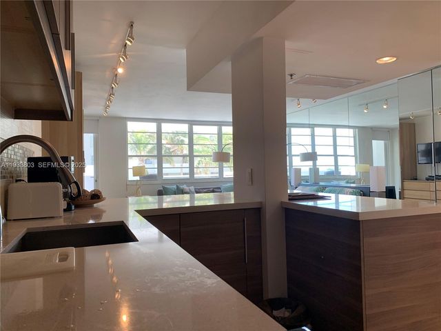 100 Lincoln Rd 440, Miami Beach, FL 33139
