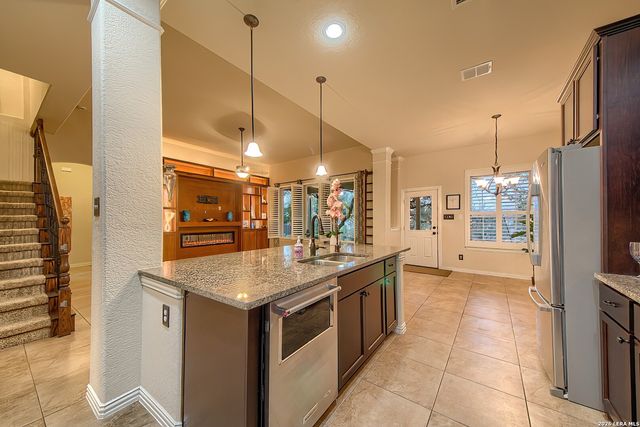 25606 Poerner Trail, San Antonio, TX 78261