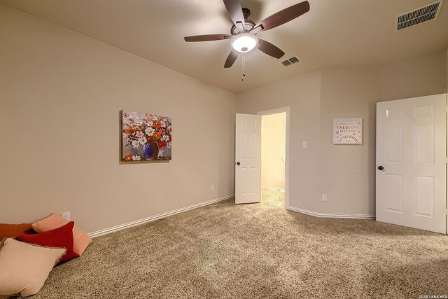 25606 Poerner Trail, San Antonio, TX 78261