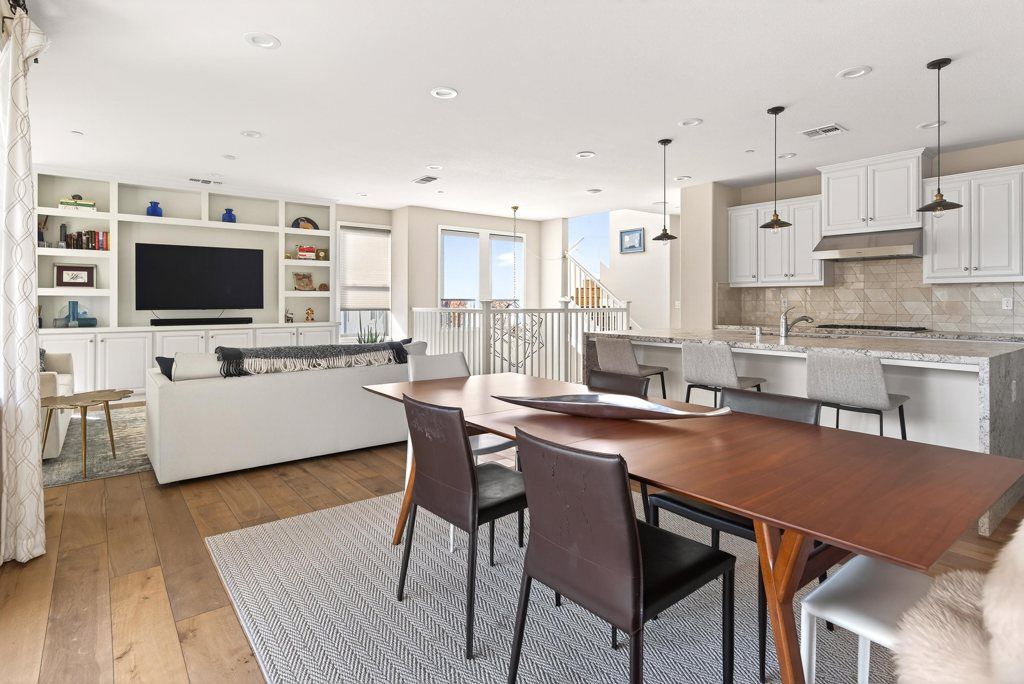 Image 16 of property listing at 5531 Metropolitan Way, Dublin, CA 94568