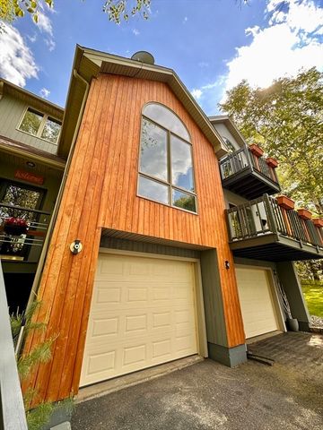 14 Laurel Ridge Drive, Belchertown, MA 01007