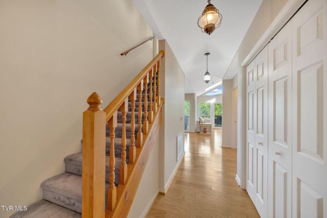 310 Cove Ridge Lane, Butler, TN 37640